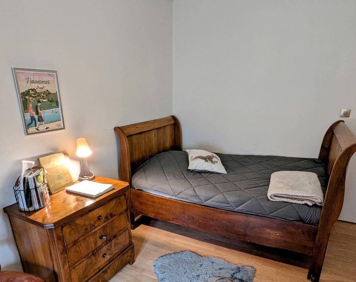 Classic Triple Room in Bucey-lès-Gy, Haute-Saône