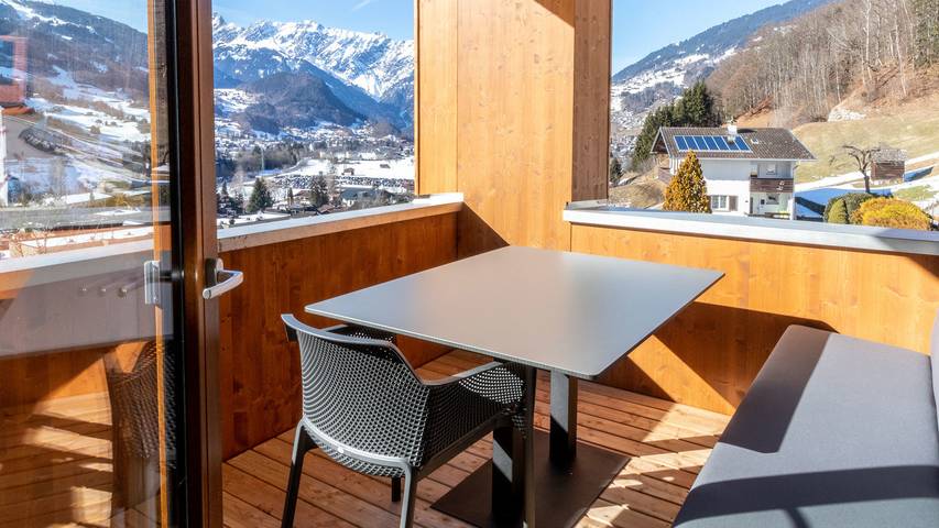 Ganze Wohnung, Silvretta Panorama Suites — Luxe 8p appartement dicht bij skigebied in Schruns, Schruns-Tschagguns