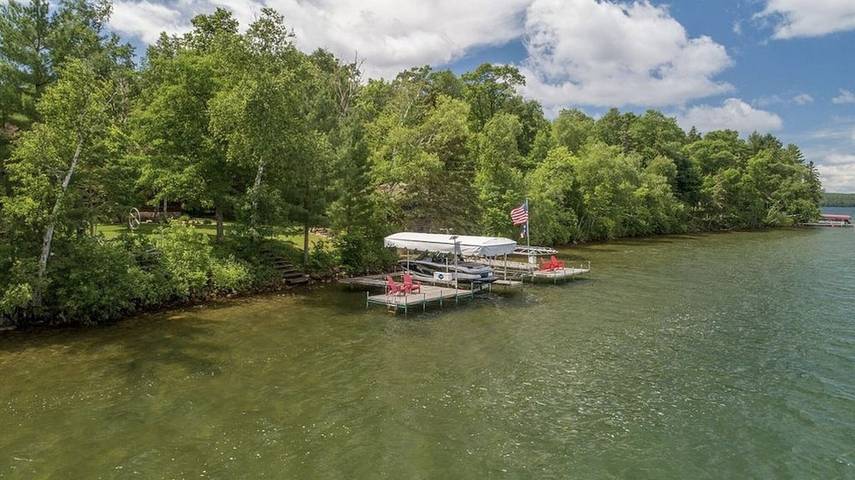 Log cabin for 10 people, with garden - 1