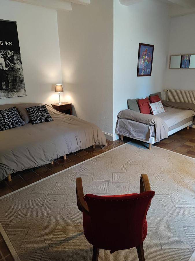 La Huppe - Chambre d'hote in Charrais, Vienne (France)