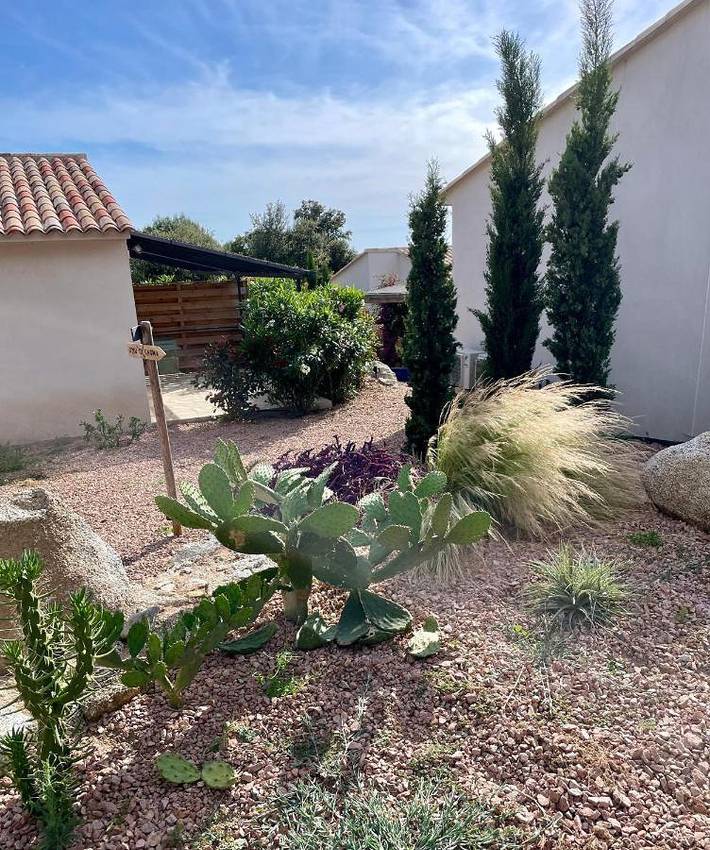 Maison d’hôte pour 2 personnes, avec jardin ainsi que terrasse et vue à Figari - 2