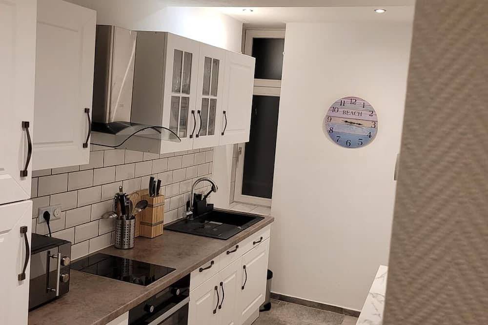 Ganze Wohnung, Cozy 1-bedroom apartment in perfect Landstuhl with Ac in Landstuhl, Saar-Nahe-Bergland