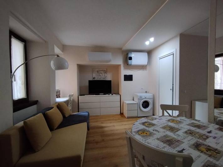 Ferienwohnung für 3 Personen, mit Balkon und Terrasse sowie Ausblick