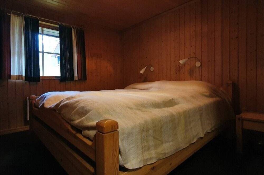 Sauna | Wi-Fi | Terrace | Wood stove | Cable Tv in Lofsdalen, Härjedalen