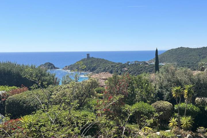 Ferienhaus mit Meerblick für 8 Personen, mit Pool und Terrasse sowie Garten, kinderfreundlich auf Korsika - 3