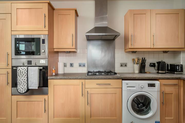 Gîte pour 6 personnes, avec balcon, adapté aux familles à Watford - 4