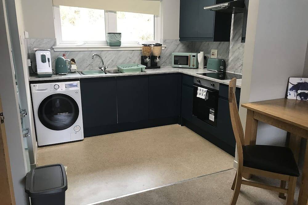 Entire apartment, Borrodale, Lochside Apartments in Fort William, Highlands