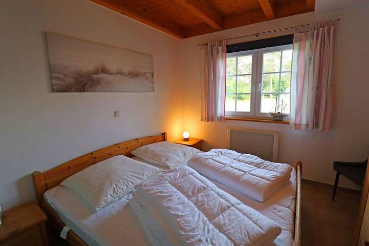 Ferienhaus für 6 Personen, mit Balkon und Terrasse sowie Sauna in Trassenheide - 3