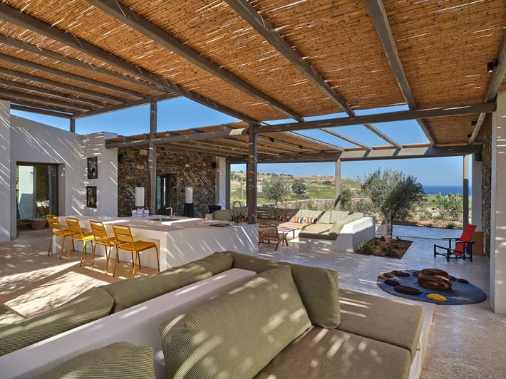 Art Villa in Kampos with 7 bedrooms and 7 bathrooms in Antiparos
