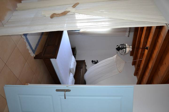 Location de vacances pour 4 personnes, avec vue sur l’océan ainsi que jardin et terrasse, animaux acceptés dans Tinos - 4