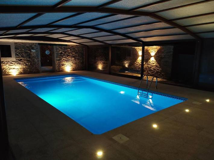 Casa rural para 12 personas, con jardín y piscina, Se admiten mascotas - 1