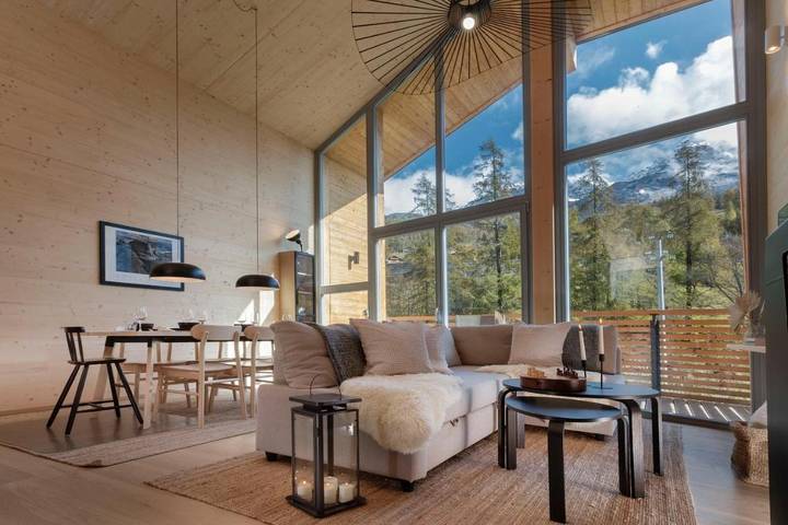 Casa vacanza per 6 persone, con Balcone e Terrazza nonché Giardino e Panorama in Valtournenche