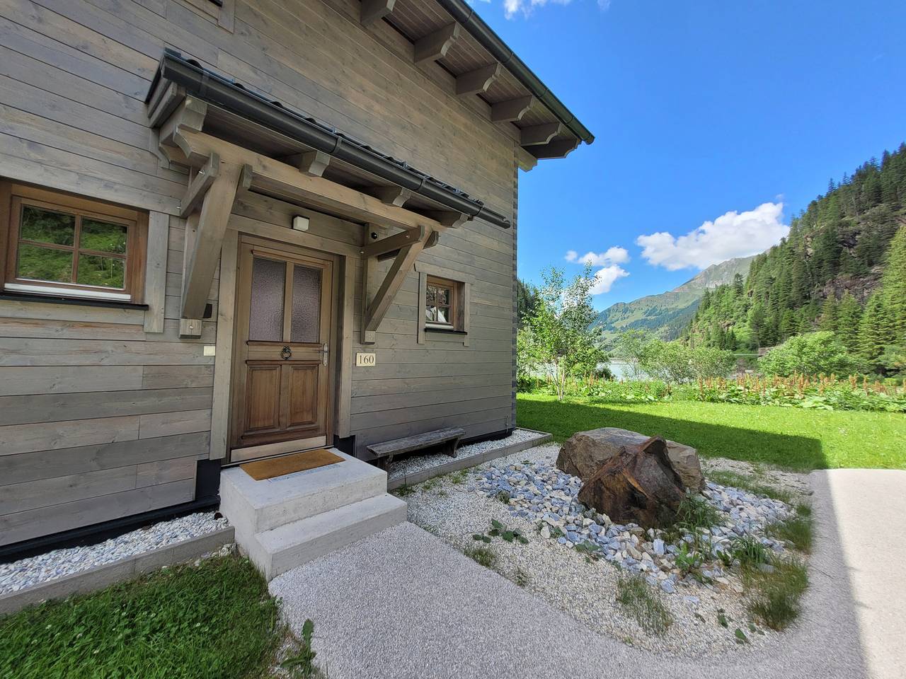 Lodge Weißsee 160 im Tauerndorf Enzingerboden in Uttendorf, Pinzgau