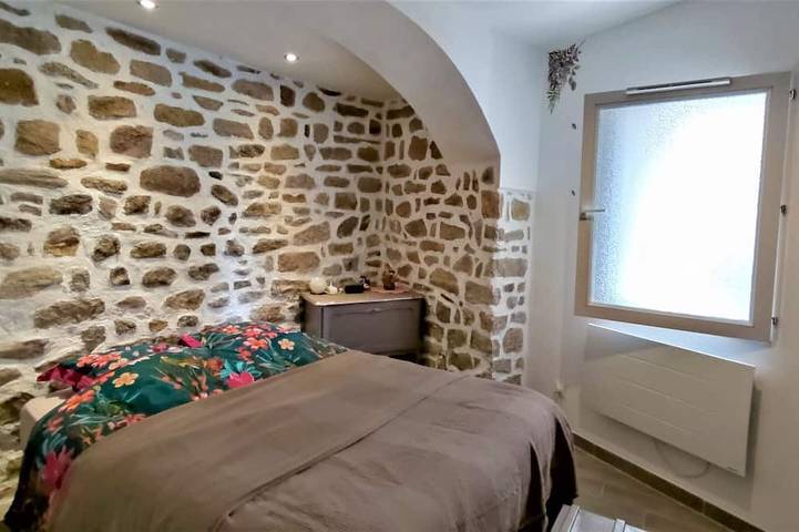 Gîte pour 4 personnes, avec balcon à Pourrières - 2