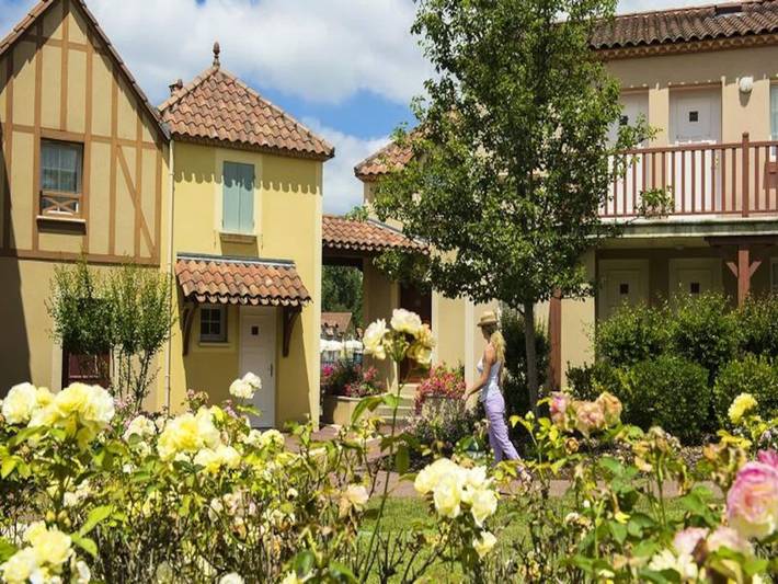 Appartement de vacances pour 4 personnes, avec Terrasse ainsi que Piscine et Vue sur le lac dans le Lot-et-Garonne - 4