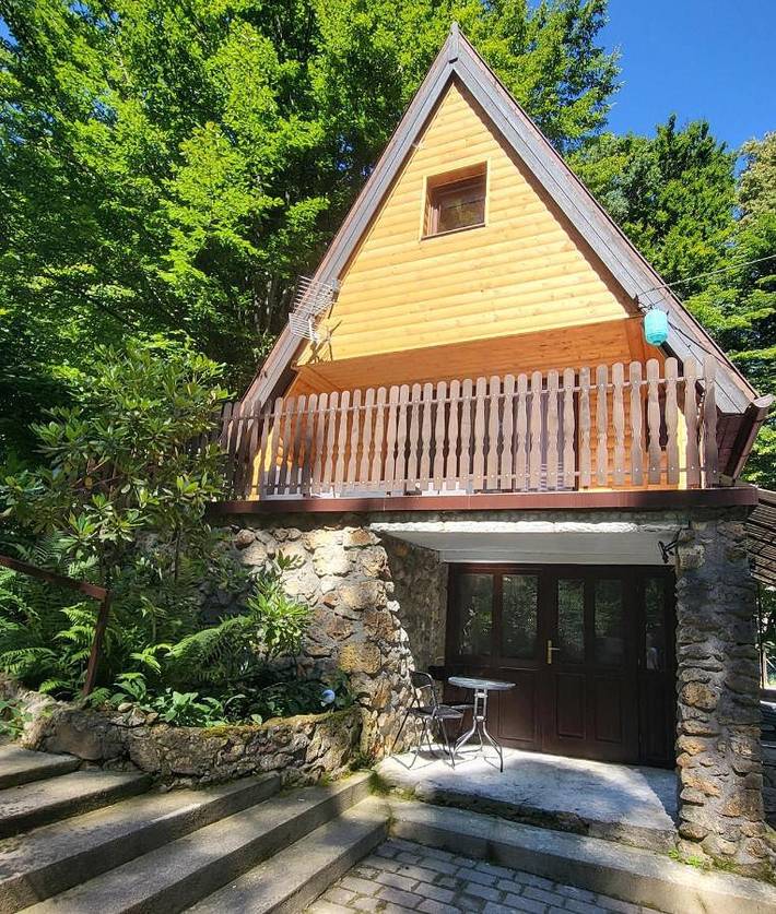 Dom dla 6 osób, z basen i ogród oraz widok w Węgry