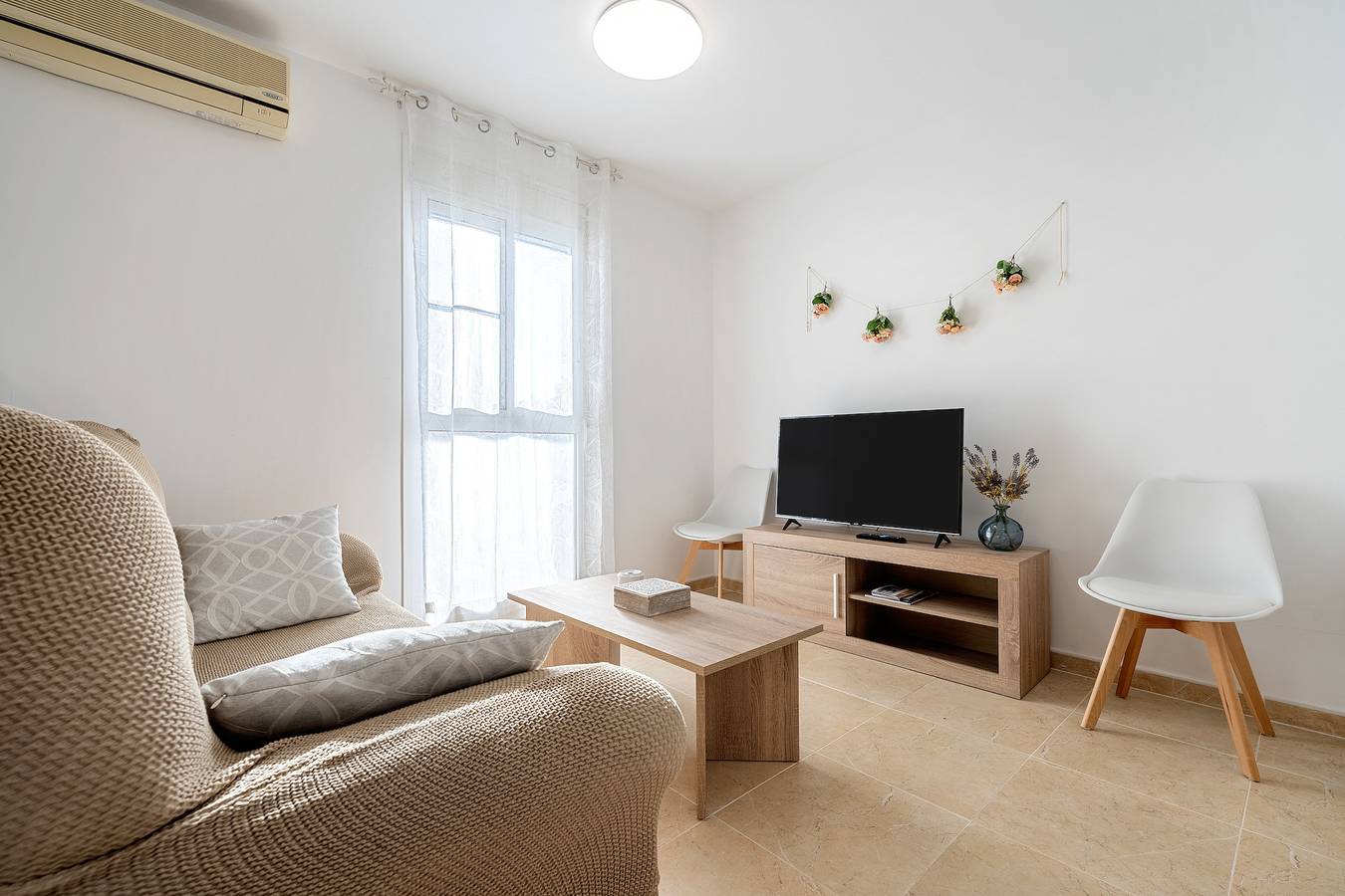 Ganze Wohnung, Ferienwohnung 'La Basseta' mit Wlan und Klimaanlage in Terres de l'Ebre, Costa Dorada