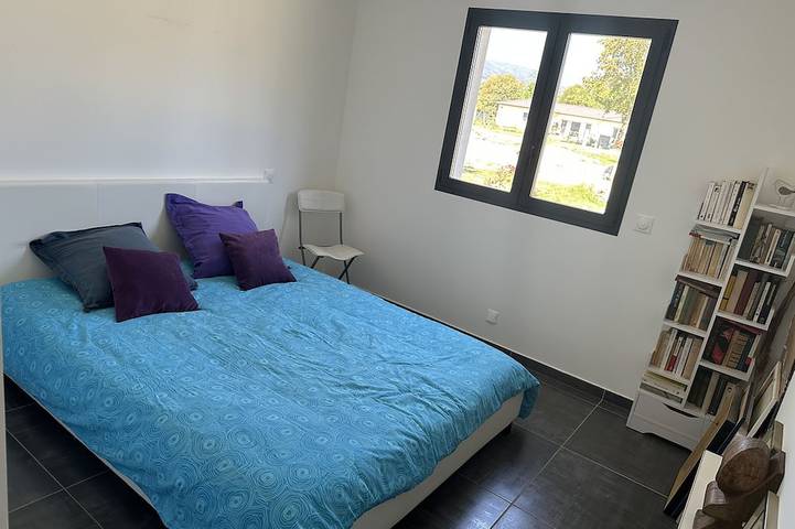 Location de vacances pour 6 personnes, avec jardin et terrasse, animaux acceptés dans Plage Venga Di L Oru Santa Maria Poggio - 3