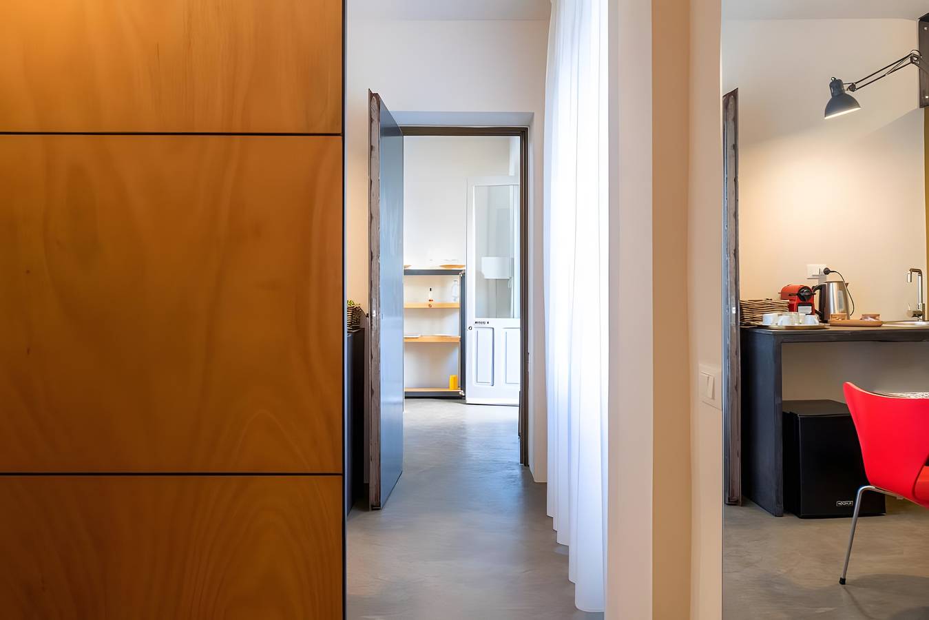 Appartamento intero, Appartamento 'Deluxe Room - Camera 2' con giardino in comune, Wi-Fi e aria condizionata in Noto, Noto e dintorni