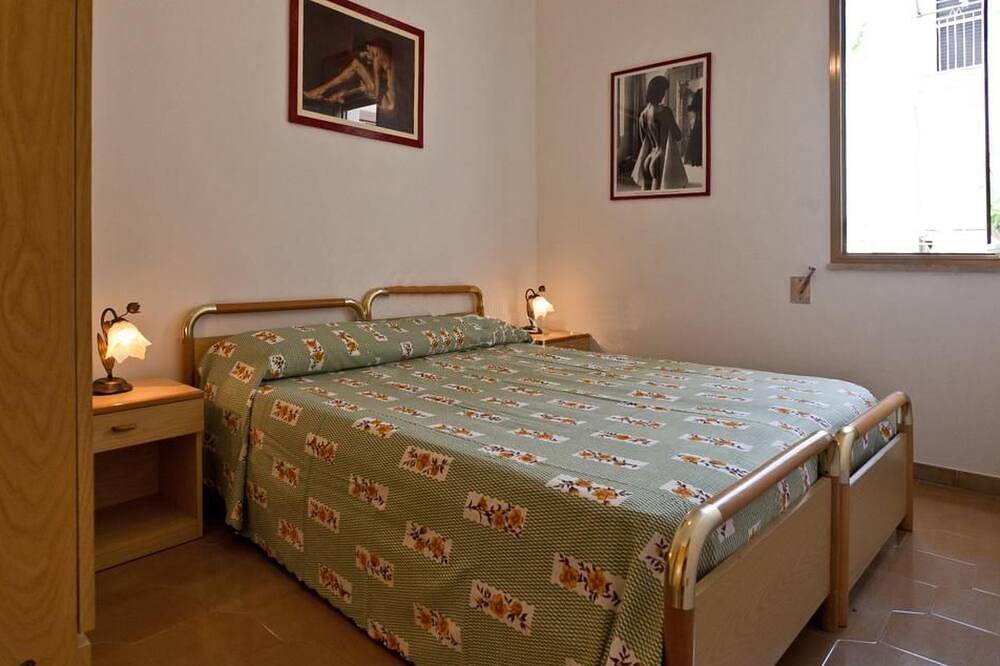 Entire apartment, Helle Wohnung in Santa Maria al Bagno in Nardò, Nardò (municipality)