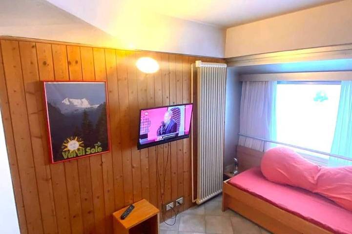 Entire apartment, Monalisa's mountain home in Marilleva / Madonna di Campiglio (pet friend) in Marilleva, Mezzana