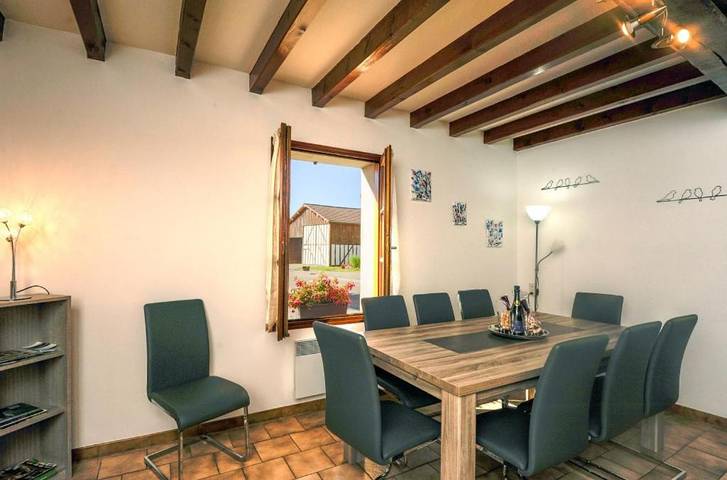 Location de vacances pour 10 personnes, avec jardin, adapté aux familles dans Radonvilliers - 4