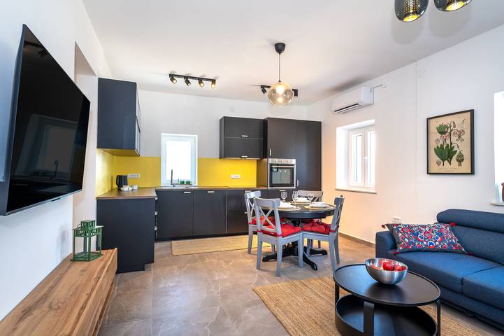 House Stika in Skradin, Šibenik-Knin