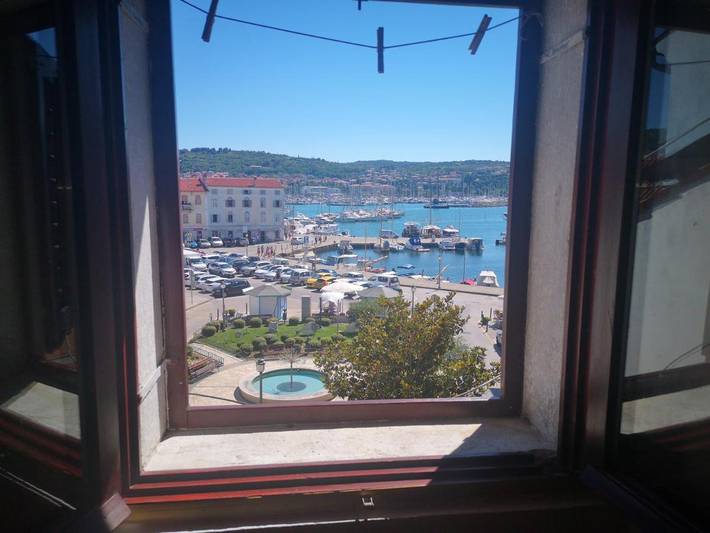 Ferienwohnung für 4 Personen, mit Ausblick in Izola