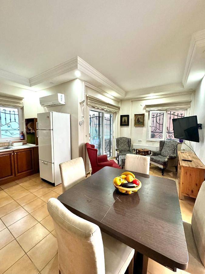 Villa pour 7 personnes, avec vue ainsi que piscine et jardin à Marmaris - 2