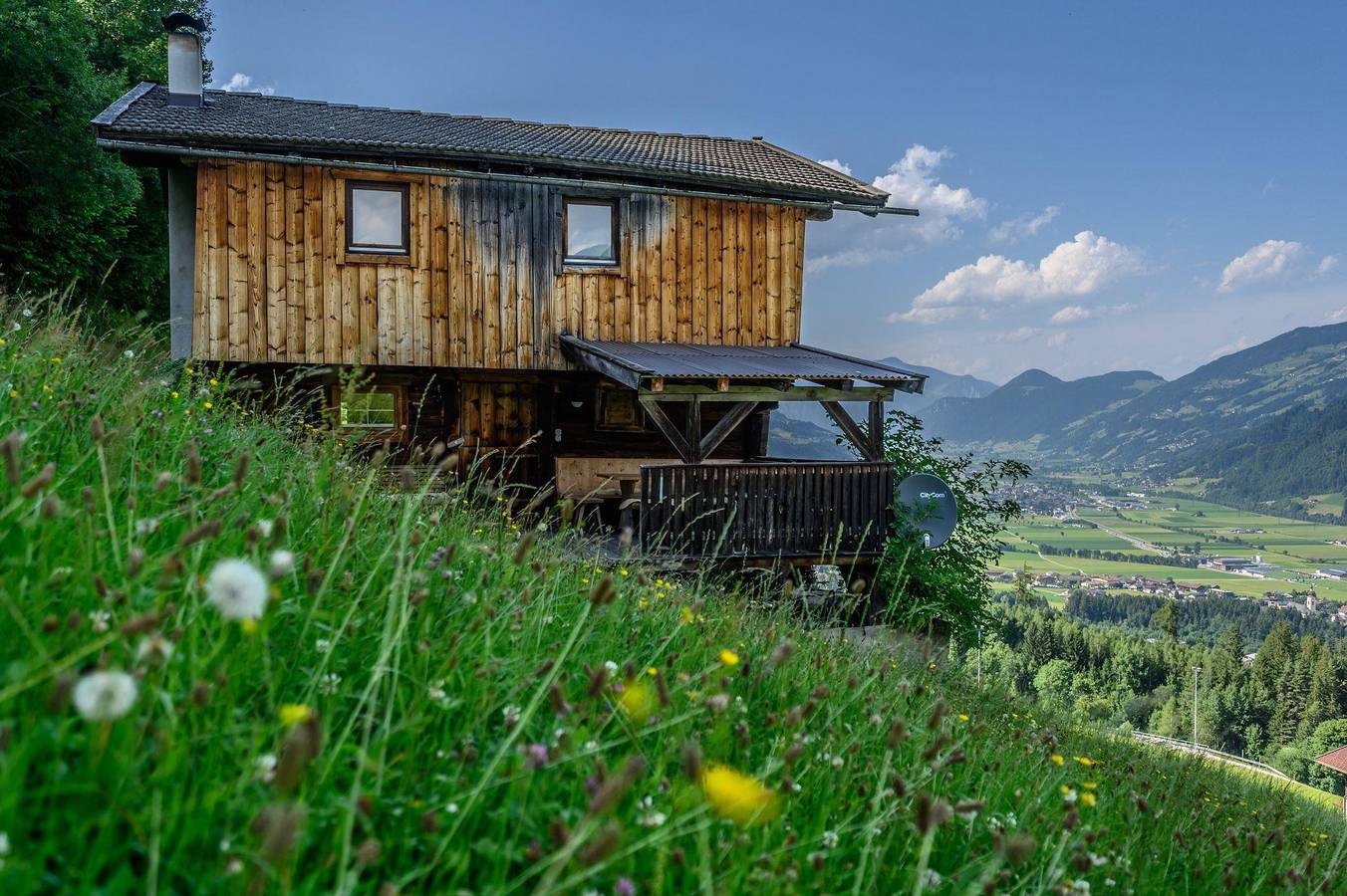 Waldhütte Wachterhof in Tuxer Alpen, Kaltenbach
