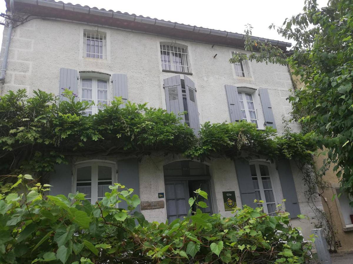 Three-Bedroom House in Puilaurens, Parc naturel régional Corbières-Fenouillèdes