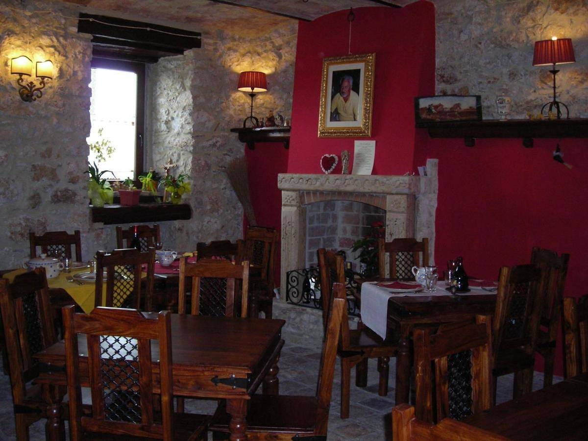 La Locanda delle Streghe - Relais Ristorante in Castel del Monte, Gran Sasso