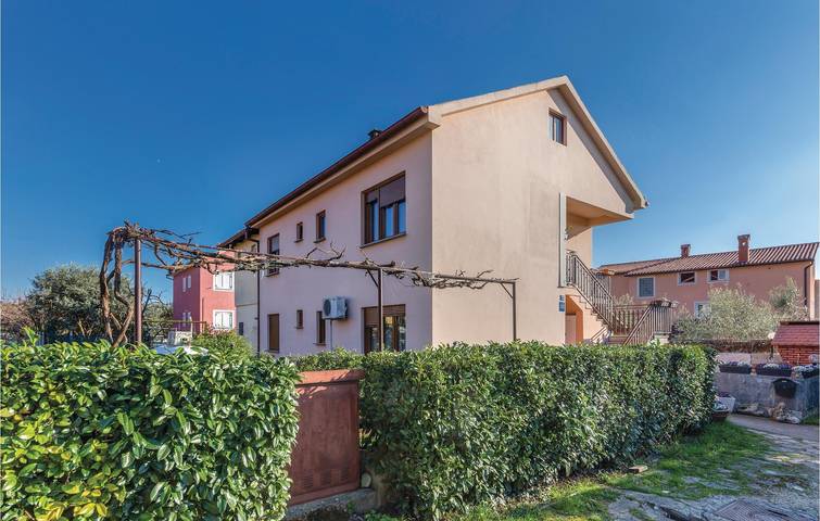 Ferienwohnung für 2 Personen, mit Terrasse in Fazana - 2