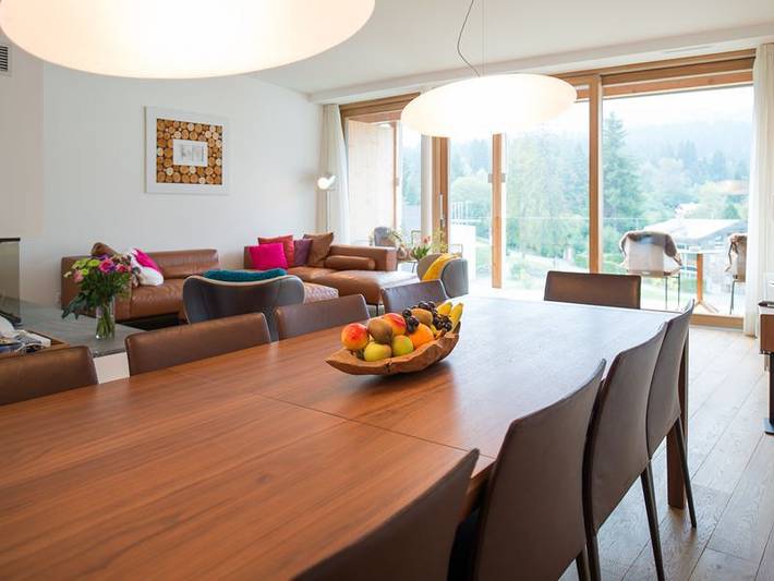 Ferienwohnung für 10 Personen, mit Balkon in Flims
