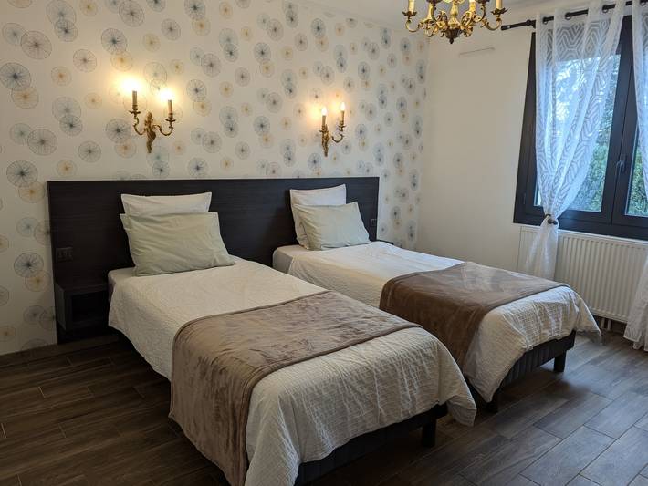 Maison moderne avec jardin, animaux acceptés, Wi-Fi, stationnement privé in Épieds-en-Beauce, Vallée de la Loire