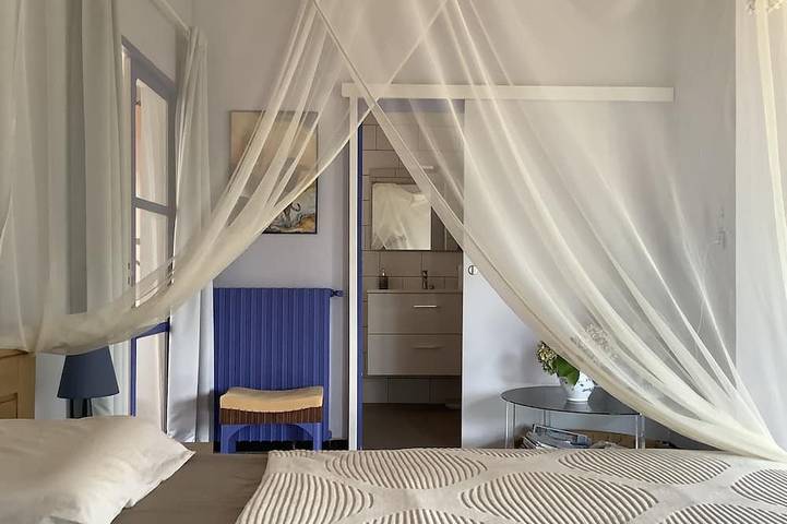 Villa am meer auf 1 ha privatem grundstück in einer ruhigen bucht in Calcatoggio, Golfe de Sagone