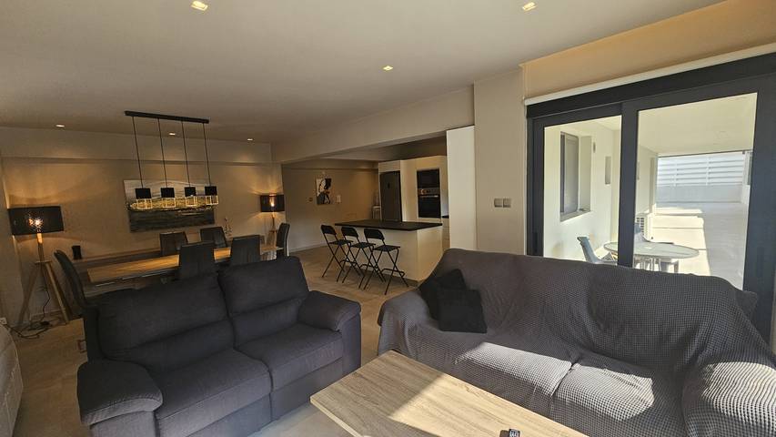 Apartamento entero, 23 Nic - Stay Executive Retreat in Nicosia, Chipre Sur