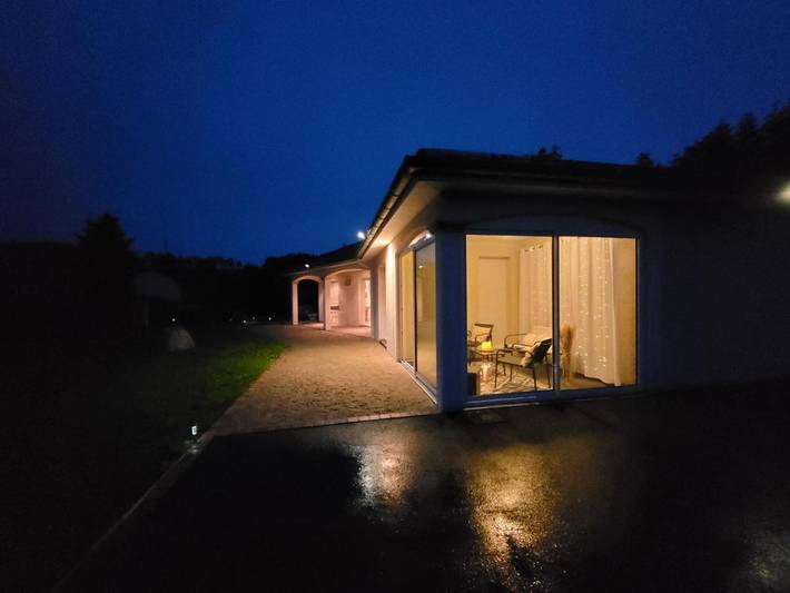Location de vacances pour 6 personnes, avec vue et jardin à Tence - 4