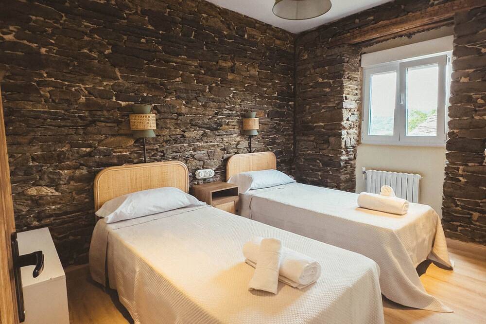 Ganze Wohnung, Go Compostela Apartment (6pax) in Sarria, Lugo Provinz