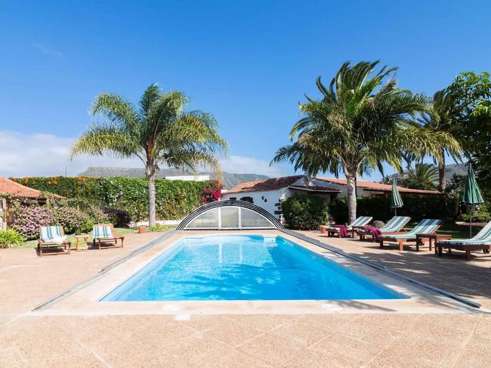 Bungalow für 4 Personen, mit Terrasse und Garten sowie Pool auf Teneriffa Nord