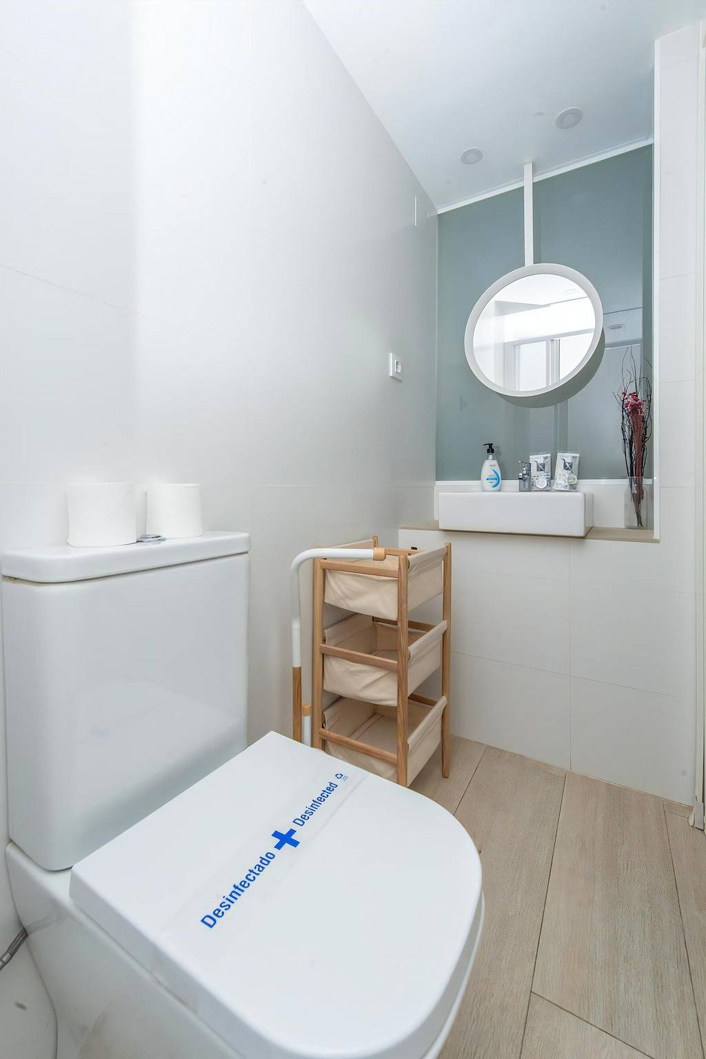 Apartamento entero, Guestready - Retiro con encanto en Madrid in Parque de las Avenidas, Madrid