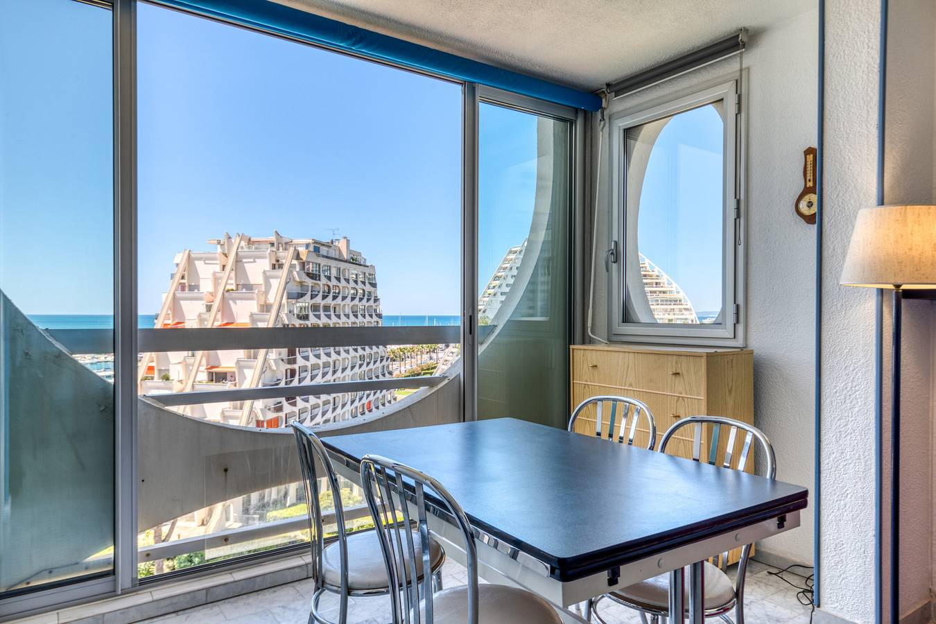 Appartement entier, Sur les hauteurs du Fidji vue mer et port  in La Grande-Motte, Côte d'Améthyste