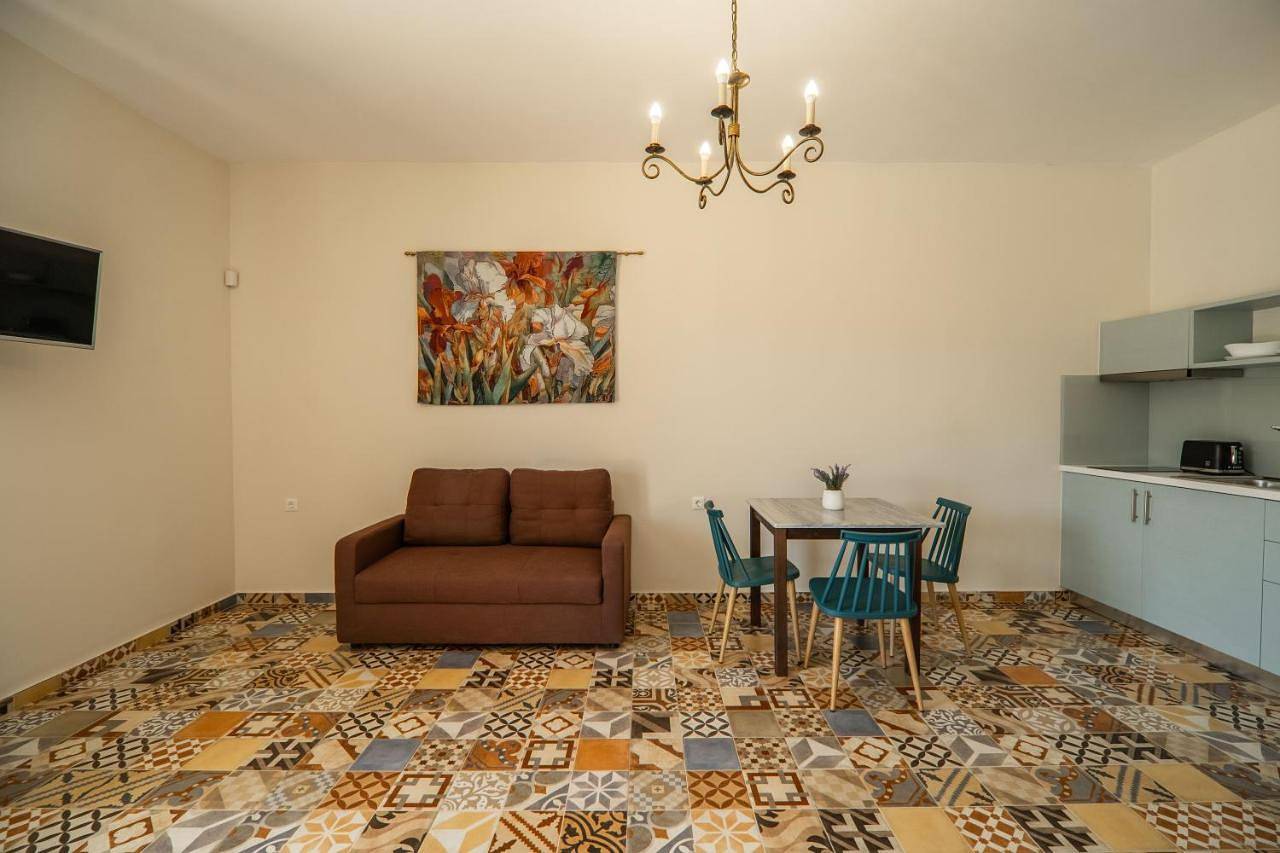 Standard Studio in Almyrida, Vámos