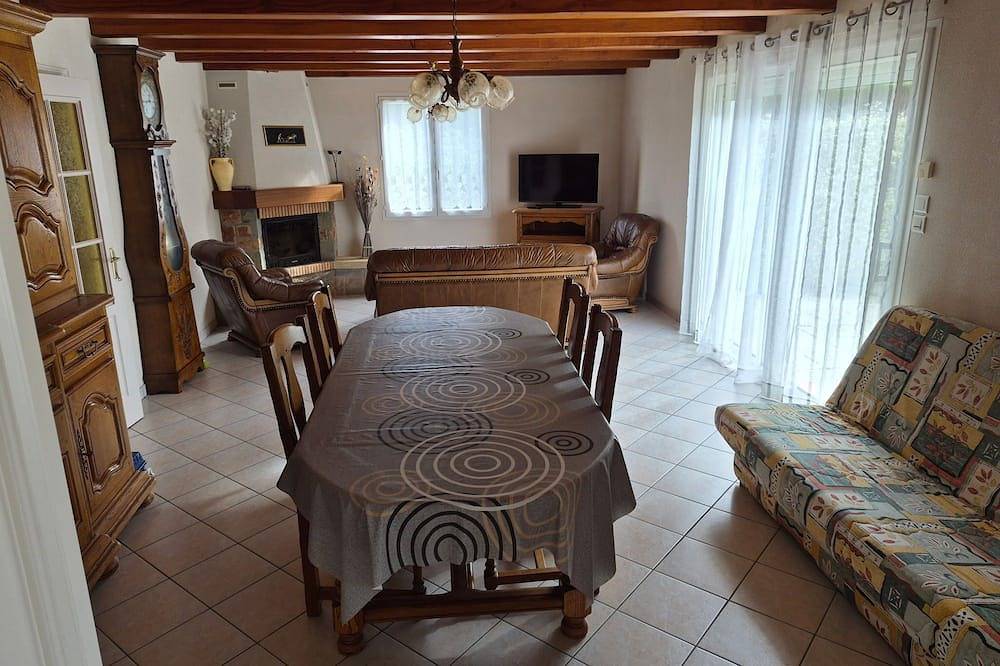 House near the sea in Beauvoir-sur-Mer, Vandea