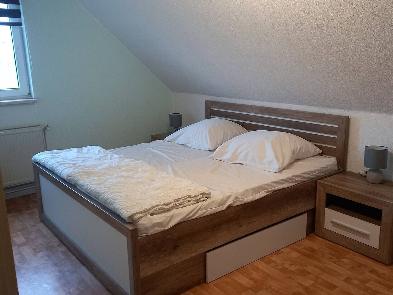 Geheel appartement, Stijlvol appartement in Stormbruch met tuin in Diemelsee, Upland