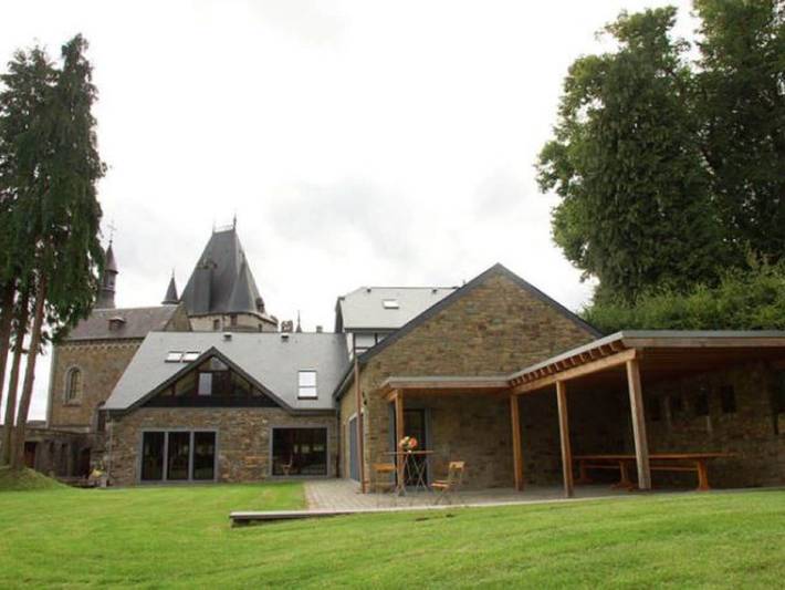 Location de vacances pour 22 personnes, avec sauna à Stoumont - 2