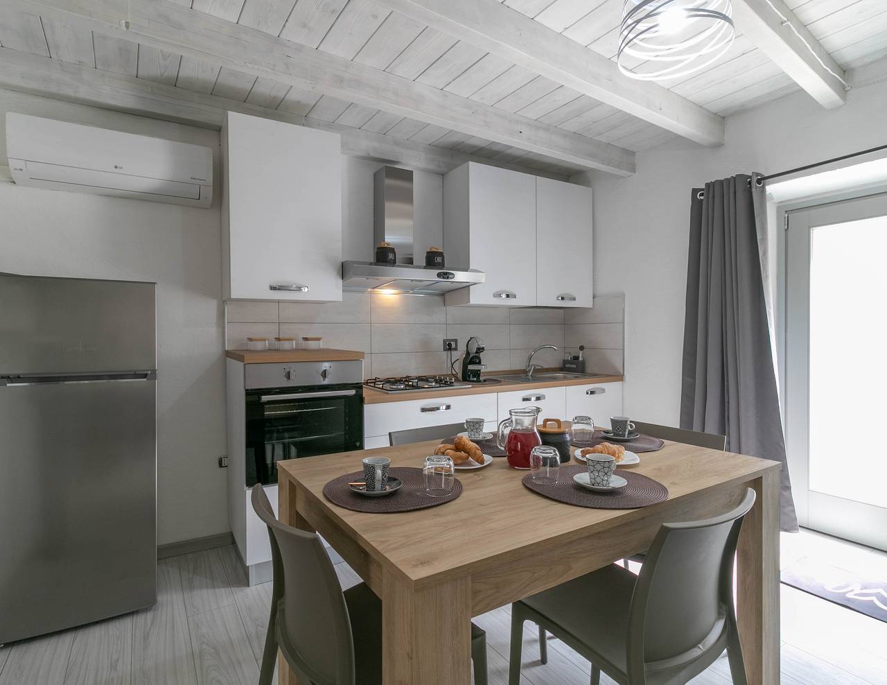 Vakantiehuis voor 4 personen met balkon in Tertenia, Barbagia