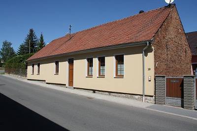 Ganze Ferienwohnung, Ferienwohnung Helbing - Fw mit 1 Wohnz.,1 Schlafz., Bad Du+Wc, 50m² in Marlishausen, Wipfratal