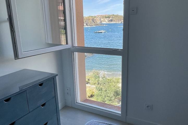 Ganze Wohnung, Azur Les pieds dans l'eau – WLAN, Glasfaser – Überdachter Parkplatz ☀️ in La Côte Vermeille, Collioure