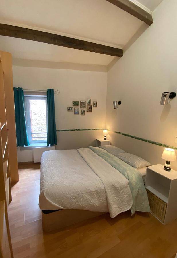 Location de vacances pour 4 personnes à Saint-Geniès-de-Fontedit - 2